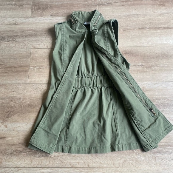 Cabi cargo vest Explorer style zipup vest size small green - Picture 8 of 12